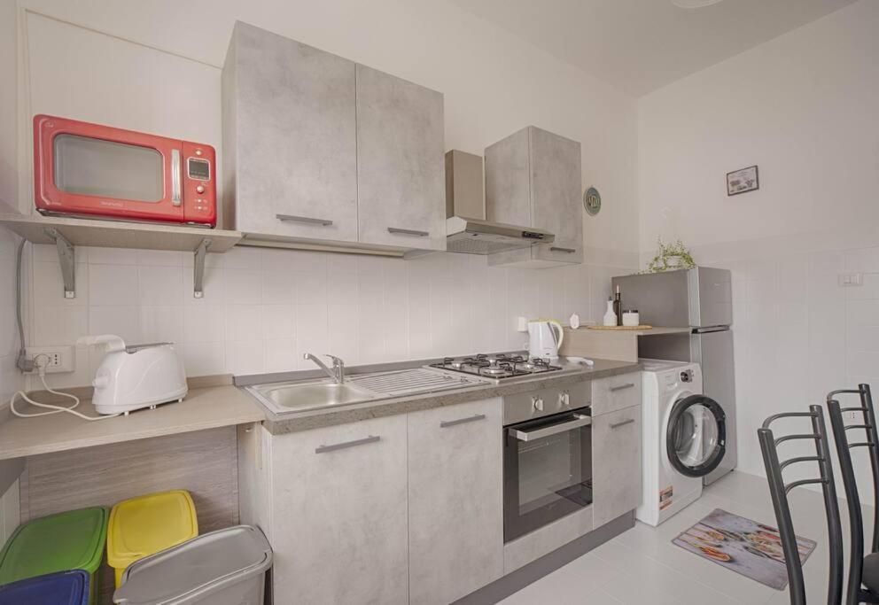 Апартаменты Helichrysum Hospitality Ampio Trilocale Iun Q9603 Ольбия Экстерьер фото